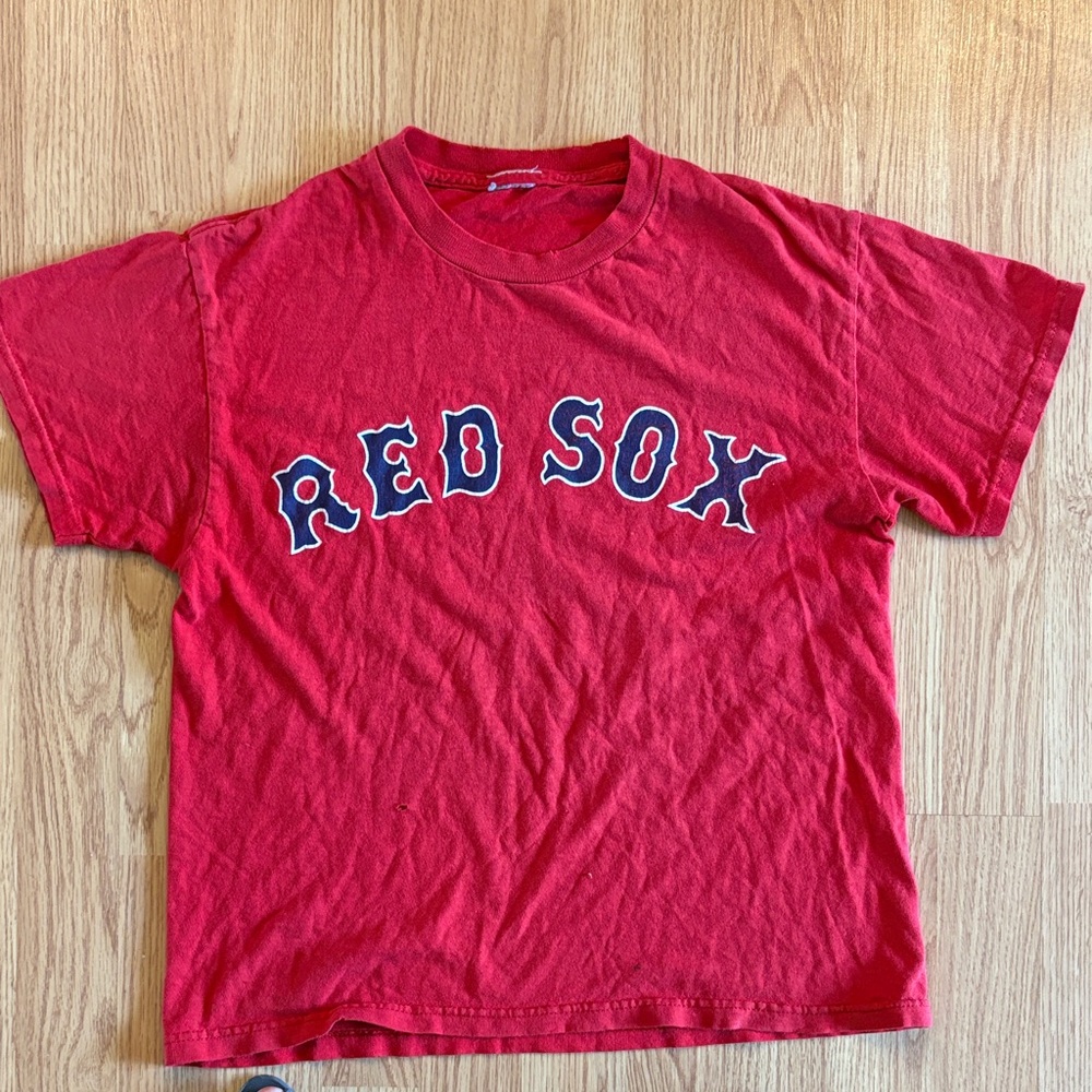 Damo Red Graphic T-Shirt